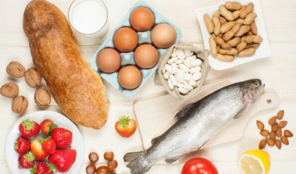 Daug baltymų turintis maistas, leidžiamas laikantis dietos be angliavandenių