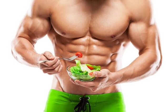 Kultūristai numeta svorio išlaikydami raumenų masę laikydamiesi mažai angliavandenių turinčios dietos